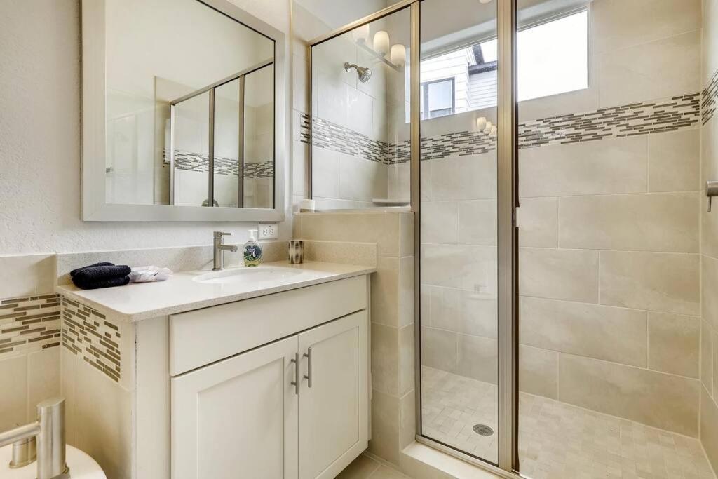 Gorgeous 4 Bed Home On St Mary'S - Minutes To Riverwalk/Pearl San Antonio Eksteriør bilde