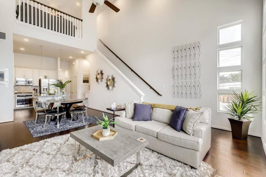 Gorgeous 4 Bed Home On St Mary'S - Minutes To Riverwalk/Pearl San Antonio Eksteriør bilde