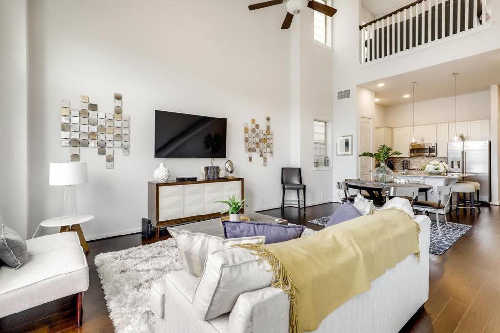 Gorgeous 4 Bed Home On St Mary'S - Minutes To Riverwalk/Pearl San Antonio Eksteriør bilde
